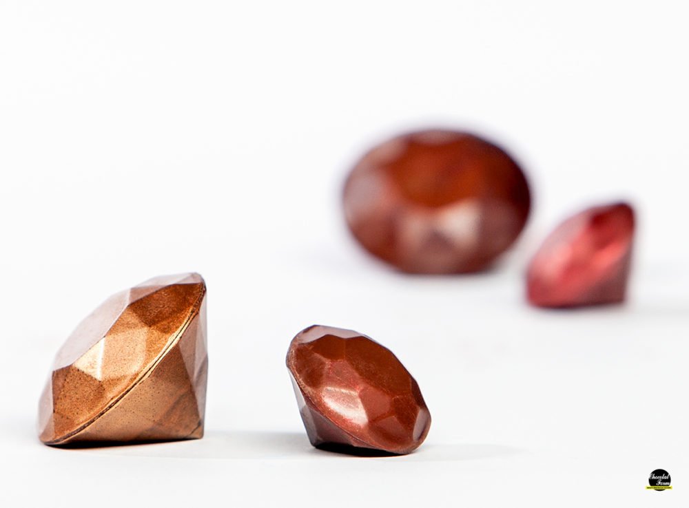 CF0609.jpg MOULE À CHOCOLAT GRAND DIAMANT – Image 1