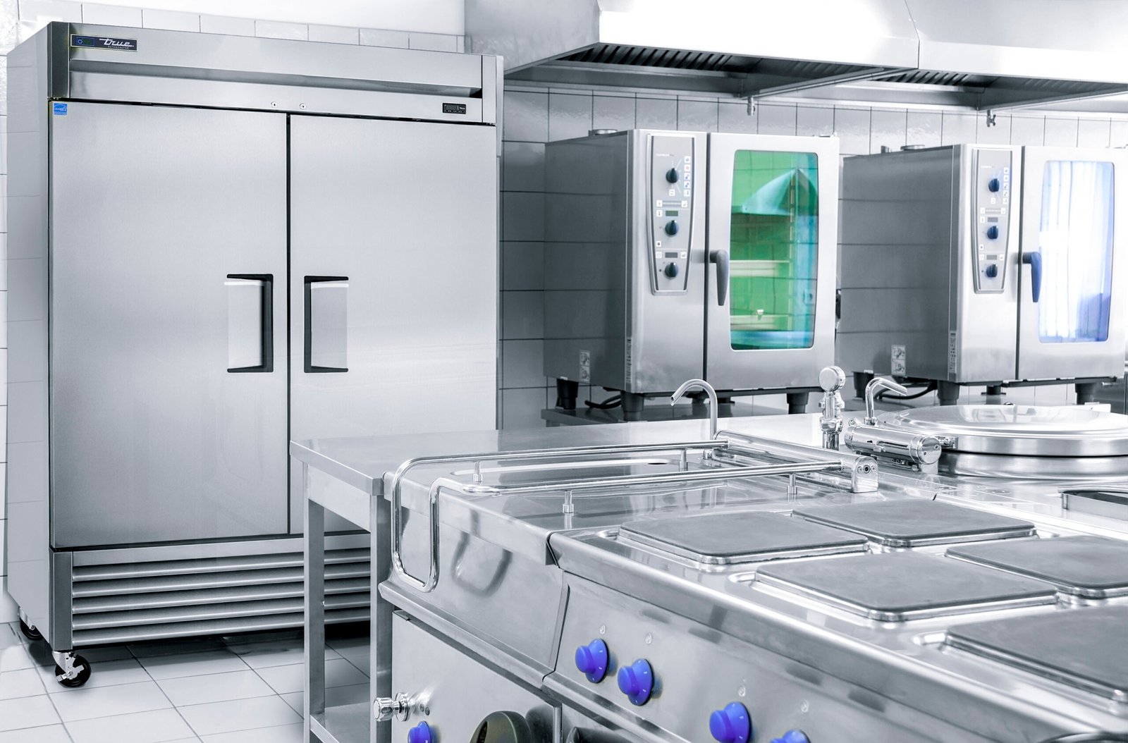 Froid et Conservation : SoBusiness, Votre Partenaire de Confiance en Équipements de Cuisine